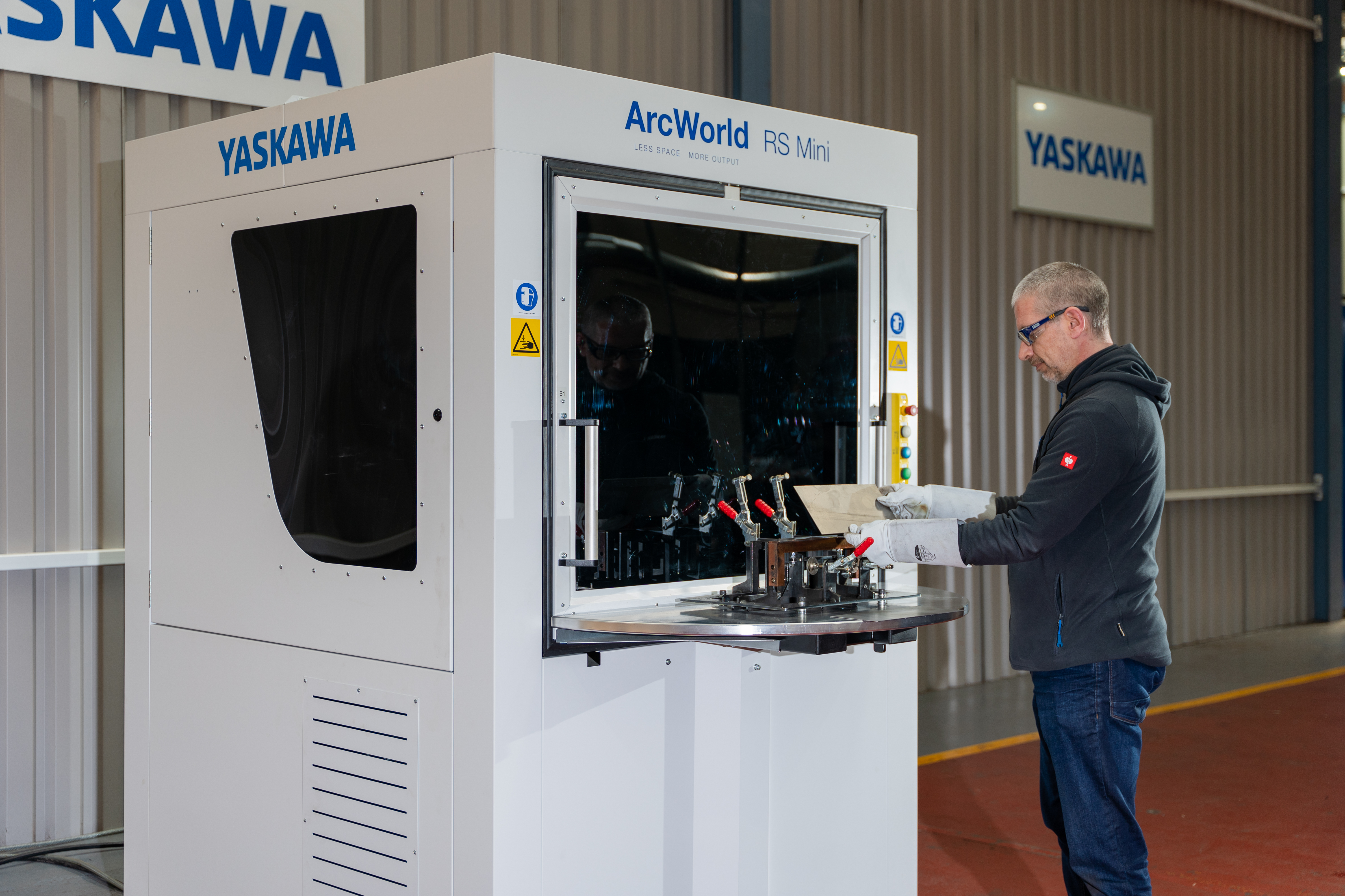 The ArcWorld Family: A Smarter Approach to Robot Welding